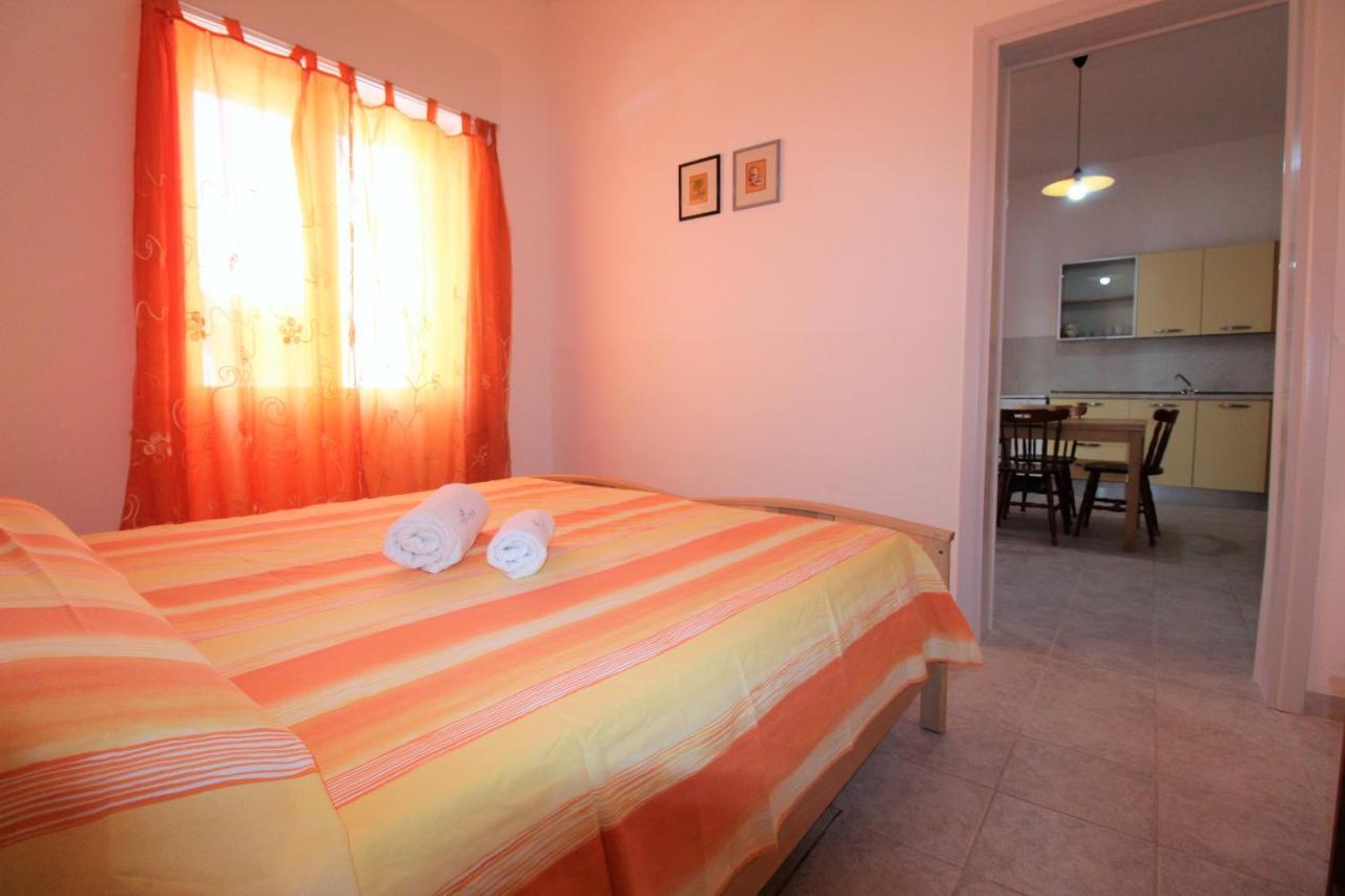 Trilocale Arancione Climatizzato Con Terrazza Panoramica Apartment Torre San Giovanni Ugento Bagian luar foto