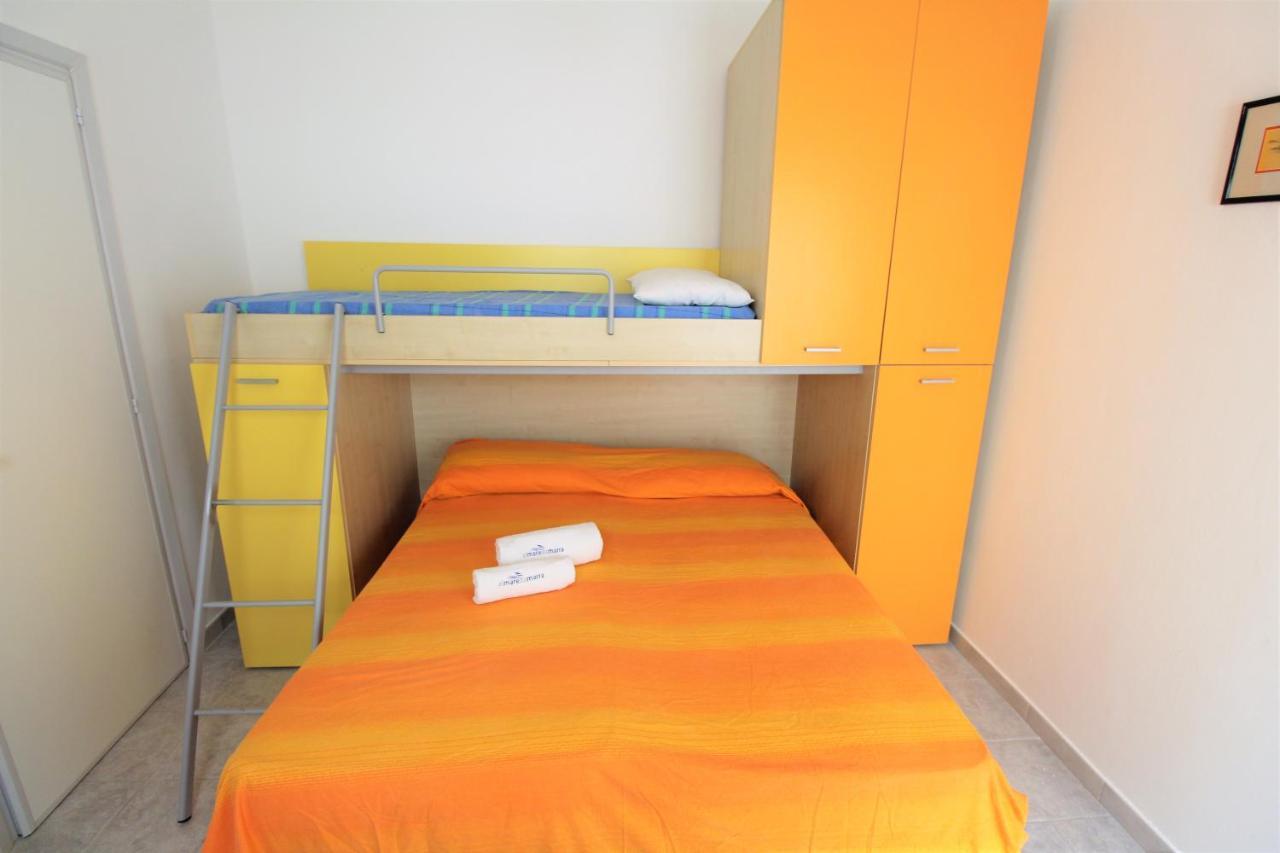 Trilocale Arancione Climatizzato Con Terrazza Panoramica Apartment Torre San Giovanni Ugento Bagian luar foto
